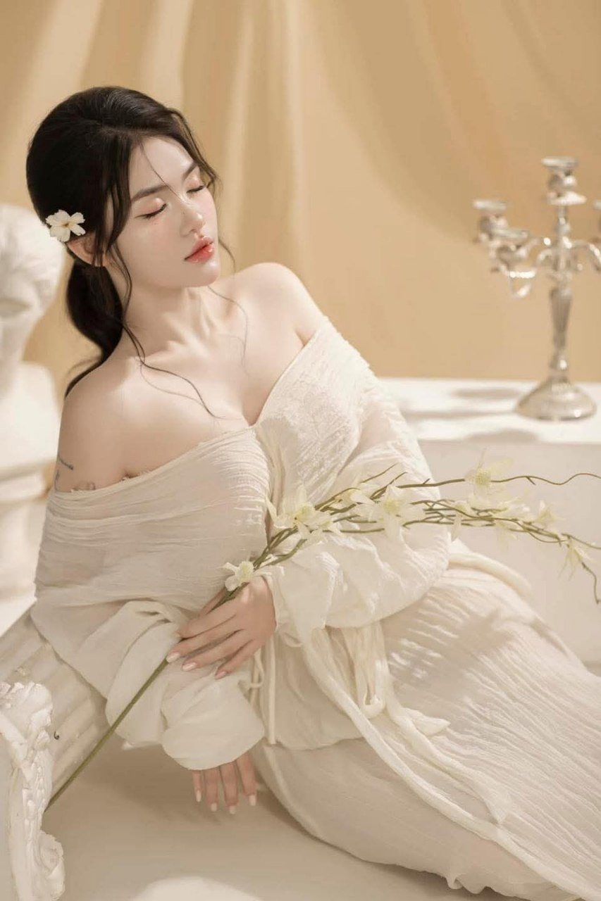 Cách bán Cậu bé độc đáo của em nhân viên sale đồ lót moe amatsuka